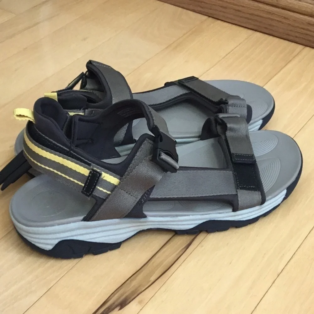OZARK trail Outdoor Trek adjustable Ankle Strap Sandals. Men’s size 13